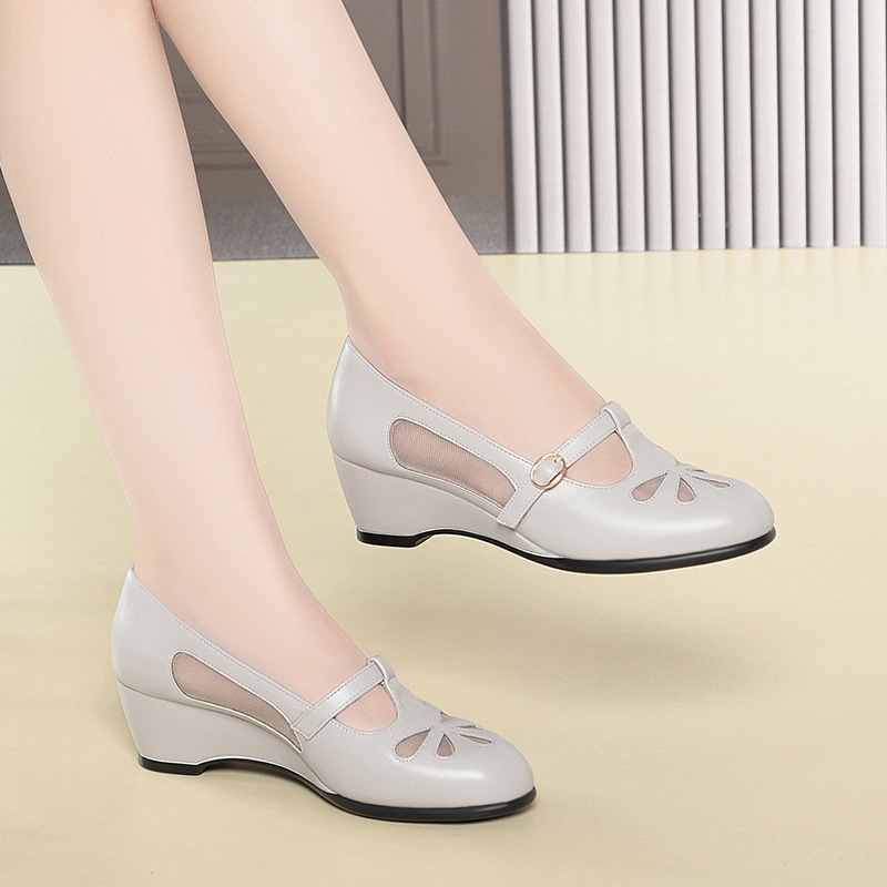 Middle Aged Women Summer Mesh  - Women'S Fashion Shoes ulasan dan harga