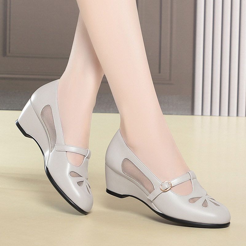 Middle Aged Women Summer Mesh  - Women'S Fashion Shoes ulasan dan harga